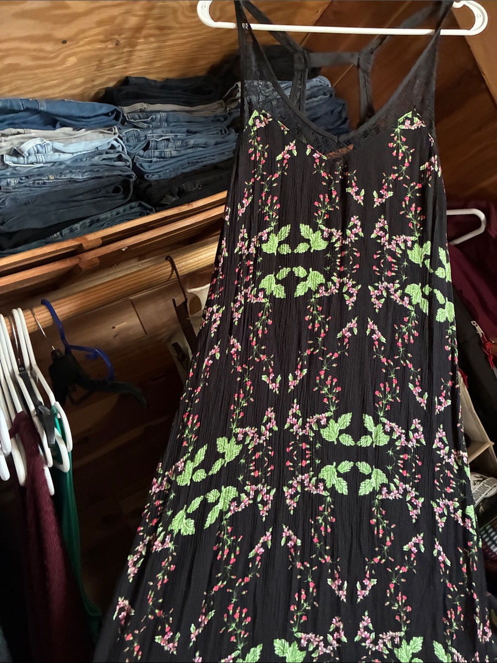 Gorgeous blossom floral Maxi lace detail S EUC.